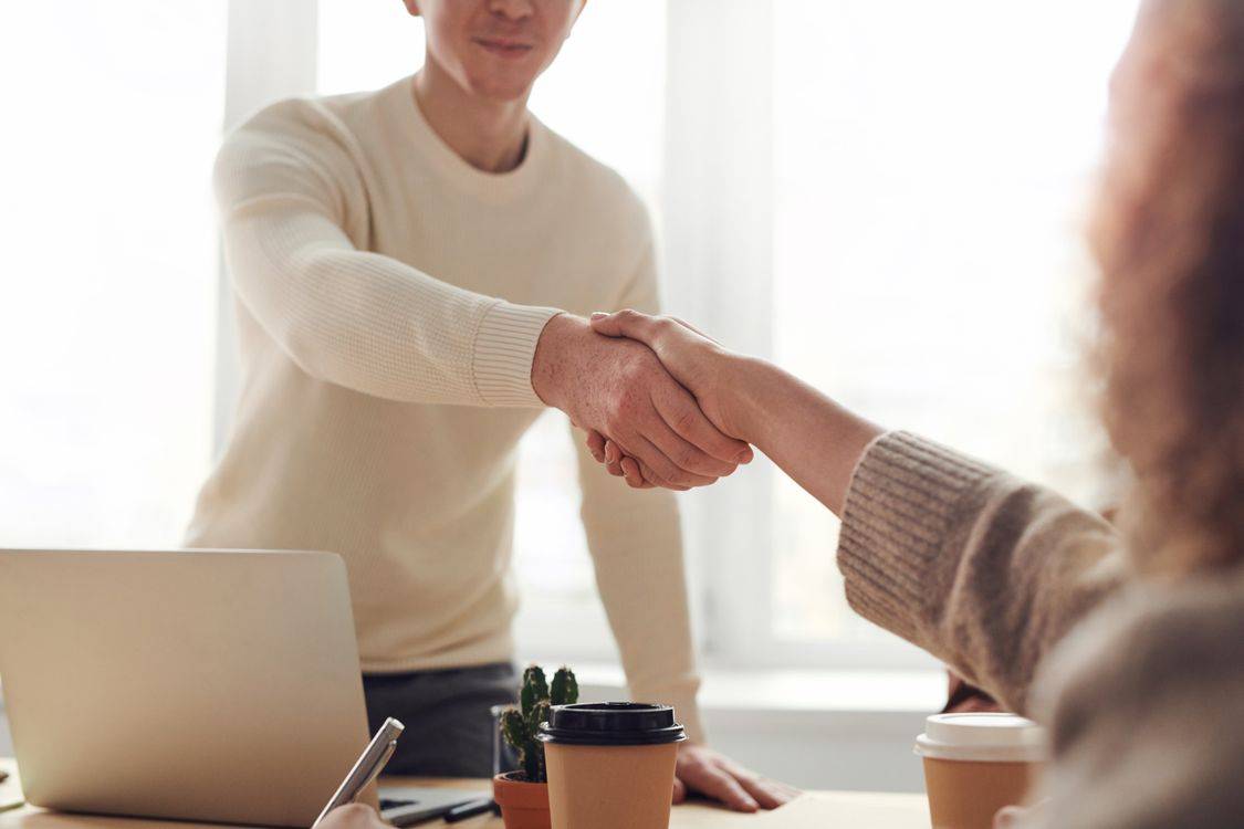 Business professionals entering the India market with employer of record services