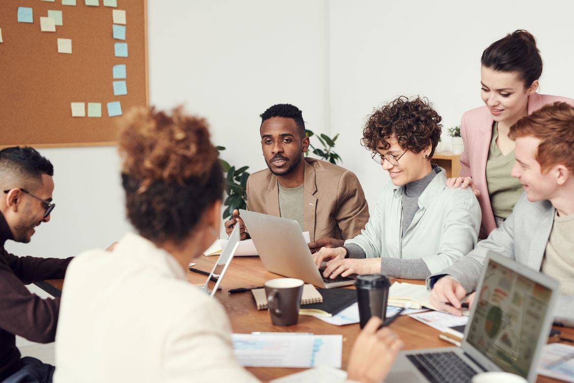 Expand without borders how EOR lets you hire worldwide