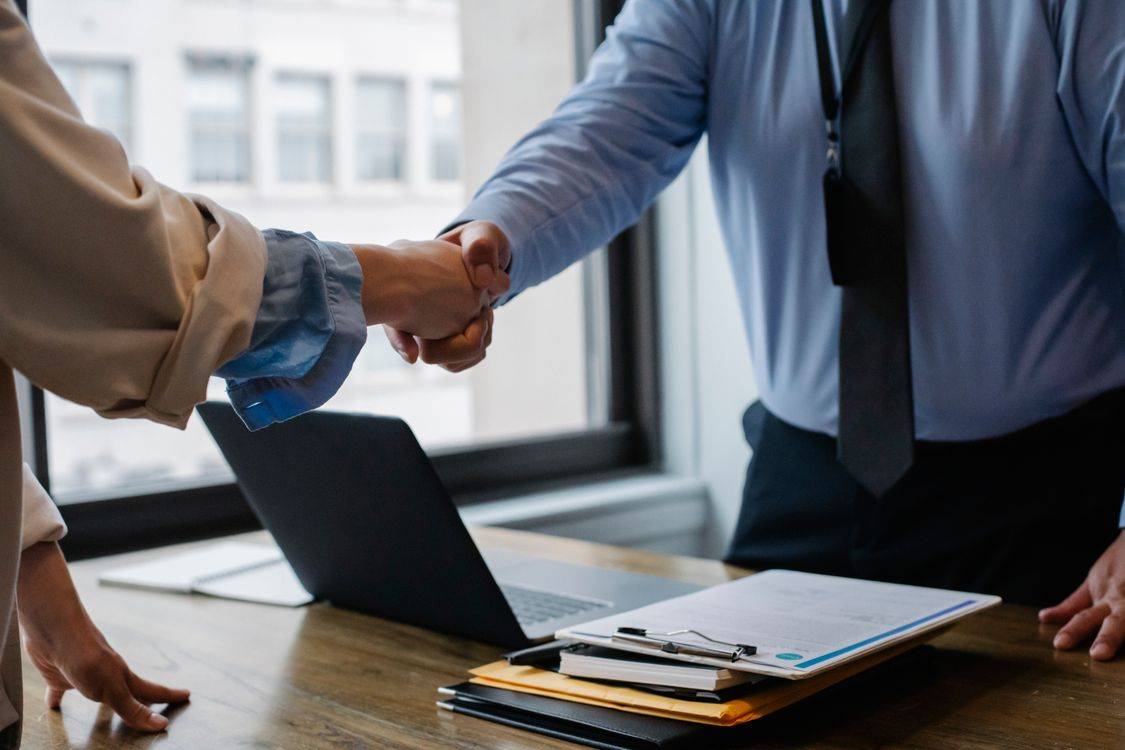 Key challenges in payroll transfer and solutions